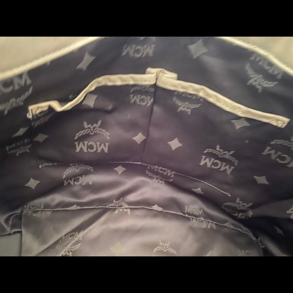 **SOLD**MCM Visetos Shopper Crossbody** - Picture 9 of 11